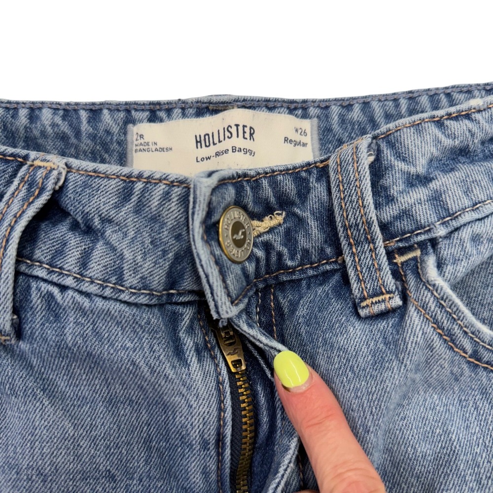 Hollister Embroidered Bow Low-Rise Baggy Jeans Medium Wash 2R W26 Y2K Coquette - Picture 10 of 16